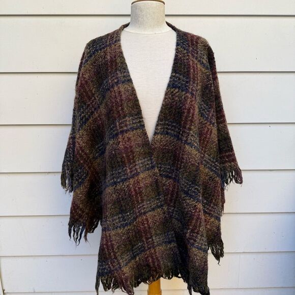 Weave Of The Irish Handcrafted Wool Blend Wrap Shawl Plaid Flannel One Size - Picture 11 of 15